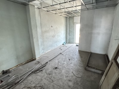 ขายด่วน อาคารพาณิชย์ 4.5 ชั้น ติด MRT ศรีด่าน ขนาด 75.7 ตร.วา  ทำเลดี เดินทางสะดวก ติดถนนใหญ่ ศรีนครินทร์