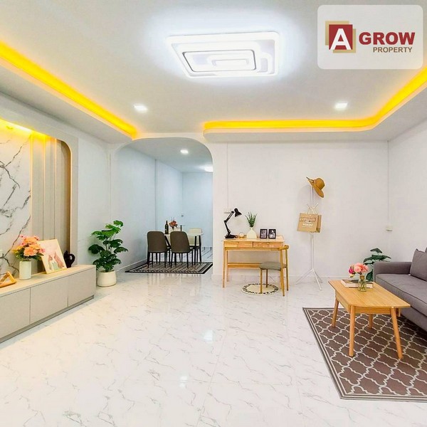 หมู่บ้านแดนทอง สุขาภิบาล 5 ซอย 20 เฟอร์นิเจอร์ครบ ตกแต่งใหม่พร้อมอยู่