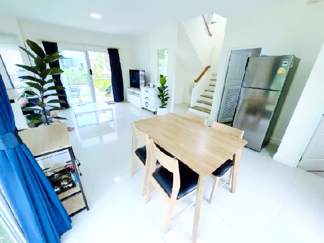 แม่โจ้ 3.5 กม.3 นอน แลนด์แอนด์เฮ้าส์ สันทราย แยกหนองจ๊อม ให้เช่าบ้านเดี่ยวหรู 2 ชั้น 54 ตร.วา.214 ตร.ม.ม. 2 น้ำ พร้อมเฟอร์ รพ.แม่ริม 5 กม.