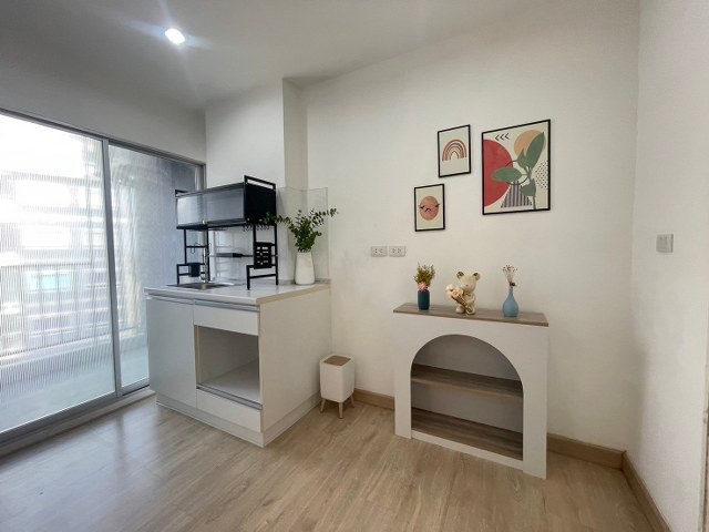 ขายคอนโด เพลิน เพลิน ติวานนท์  ขนาด 33.78 ตร.ม. ติวานนท์-ปากเกร็ด56  ทำเลใกล้แหล่งความเจริญ   เมืองนนทบุรี  จ.นนทบุรี