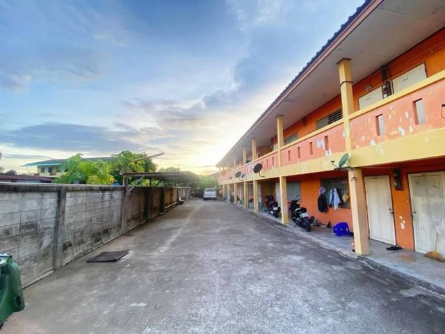 ที่ดินศรีราชา พร้อมกิจการหอพัก ทำเลดี ใกล้แหล่งชุมชน หมอย้อย FP-L0625 