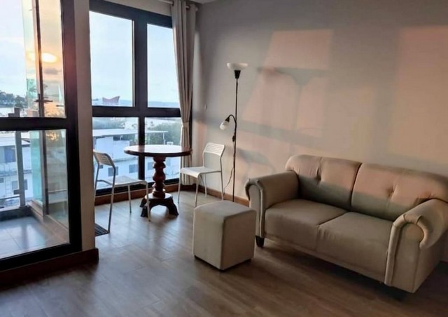 ลัดดาพลัส คอนโด ตกแต่งครบ พร้อมเข้าอยู่ ห้องสวย วิวทะเล FP-C0622