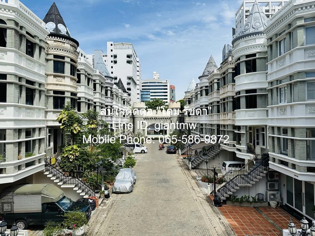 townhouse ให้เช่าทาวน์โฮมหรู ซ.สุขุมวิท 31 (หลัง มศว.ประสานมิตร) 31 ตร.ว. 4 น. 5 น้ำ 3 จอดรถ 85,000 บาท/เดือน  ลดแบบสุดๆ เป็นทาวน์โฮม 4 ชั้นหรู ที่อยู่ในทำเลที่ดีมาก สามารถเดินทางสู่ อโศก พร้อมพงษ์ เพชรบุรี ทองหล่อ เทอร์มินอล 21 เอ็มโพเรียม และใกล้โร