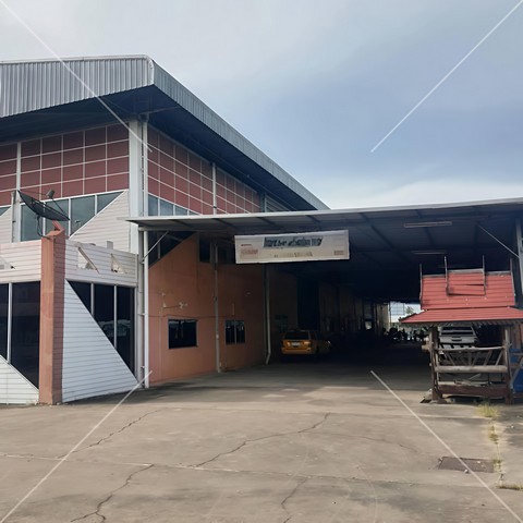 ขายโรงงานคลังสินค้า 11​-2-33​ ไร่ พื้นที่ขนาด 3,000 ตรม  ผังม่วงลาย สามารถขอใบอนุญาต รง.4ได้ โซนนิคมอุตสาหกรรมอมตะซิตี้