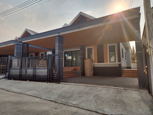 ขายบ้านเดี่ยว ชั้นเดียว  บนที่ดิน 50 ตร.วา  อำเภอปลวกแดง จังหวัดระยอง