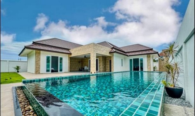 ขายพูลวิลล่าสร้างใหม่ ห้วยใหญ่ พัทยา บางละมุง ชลบุรี พร้อมเข้าอยู่ FP-H0628 