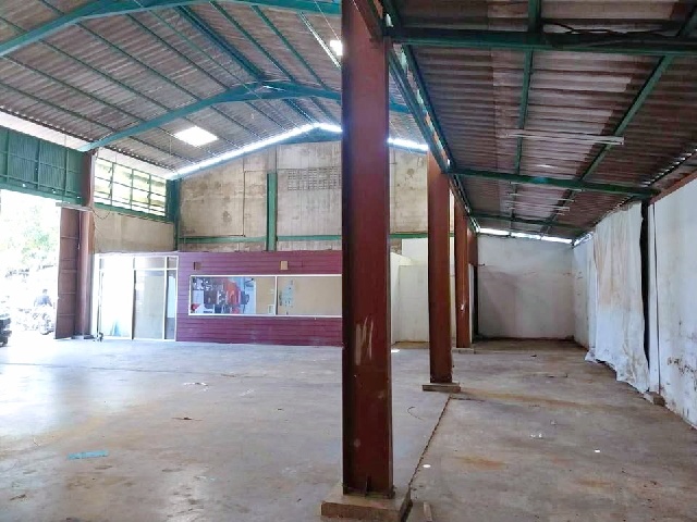 เซ็นทรัล พระราม 3 BRT ถนนจันทน์ 1.1 กม. รัชดาภิเษก หลังสุดท้ายในรอบ 3ปี 700 ม. บิ๊กซี พระราม 3 300ม. ให้เช่าโกดัง310ตร.ม.100 ตร.วา.