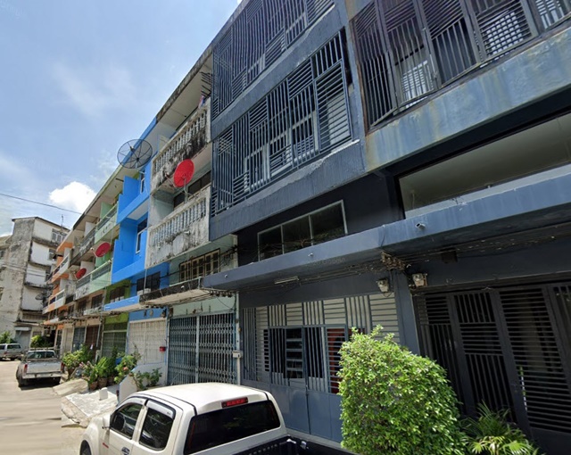 สามแยกพระประแดง ไทวัสดุ สุขสวัสดิ์ 200ม. ให้เช่าอาคารพาณิชย์ 3 ชั้น+ชั้นลอย 30 ตร.วา.360 ตร.ม. BASIS Bangkok 3กม.