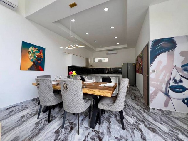 ขายpool villa บนเขาพระตำหนัก พัทยา คุ้มค่าการลงทุน คืนทุนเร็ว ยิว 8 % เนื้อที่ 585 ตรม. ขาย 37 ล้าน พัทยา บางละมุง ชลบุรี