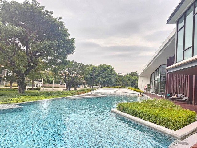 ขายบ้านเดี่ยว The Grand บางนา-วงแหวน หน้าบ้านวิวสวนร่มรื่น อยู่ใกล้เมกาบางนากรุงเทพ