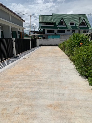 ทาวน์โฮมสร้างใหม่ภูเก็ตหลังริม 20วา 2ห้องนอน 2ห้องน้ำ ใกล้โลตัสถลาง