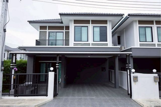 ขาย 3,100,000 บาท หมู่บ้าน #Zen2 by #Sivalai #สันกำแพง บ้าน 2 ชั้น #หลังมุม #น้ำไม่ท่วม พร้อมพื้นที่สวนข้างบ้าน #หิ้วกระเป๋าพร้อมอยู่