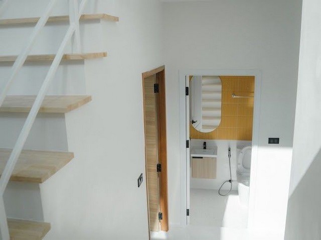 บ้านสร้างใหม่ 2 ชั้น สไตล์มิสเซ็นจูรี่โมเดิร์น สันผักหวาน หางดง