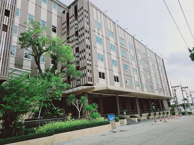 ขายขาดทุนโรงแรมที่พัทยากลาง รีโนเวทใหม่เรียบร้อยแล้วพร้อมดำเนินกิจการต่อได้เลย