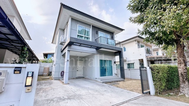 P2 บ้านเดี่ยว หมู่บ้าน เซนโทร รังสิต ถนนเมน ต้นโครงการ สภาพดี พร้อมอยู่