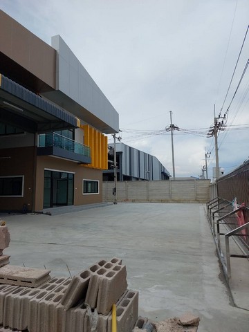 โรงงานใหม่ พร้อม ออฟฟิต 2 ชั้น โกดัง คลังสินค้า ในตัว บนเนื้อที่เกือบ 2ไร่ จ.สมุทรสาคร ใกล้ มหาชัยเมืองใหม่ 7 นาที