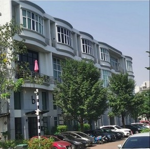 P699 ให้เช่าโฮมออฟฟิศ ทาวน์อินทาวน์ ลาดพร้าว 94 ใกล้เดอะซีน The Scene ทาวน์อินทาวน์ แหล่งออฟฟิศและร้านอาหาร