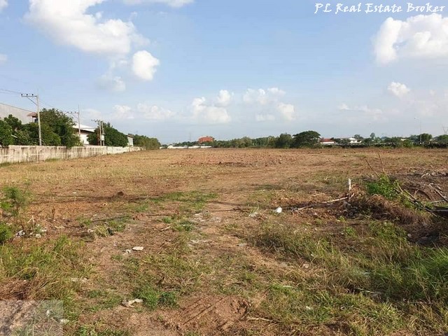 ขายที่ดินผังสีม่วง ริมถนนพหลโยธิน 25 ไร่เศษ ถมแล้ว ใกล้ทางเข้าโรงไฟฟ้าวังน้อย เหมาะสร้างโรงงาน โกดัง