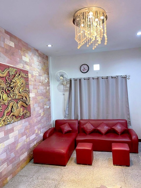 รามอินทรา 2.3กม..เซ็นทรัล 5 นอน MRT ลาดปลาเค้า 1.4กม บ้านเดี่ยว 2 ชั้น 5 น้ำ รร.นานาชาติอิสลามกรุงเทพ 3.6 กม.67 ตร.วา.267 ตร.ม.พร้อมเฟอร์ 