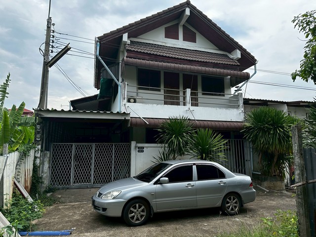 ประกาศขายบ้านเดี่ยว เขตตลิ่งชัน กทม.  ซอยสวนผัก44  ใกล้รถไฟฟ้าสายสีแดงสถานีฉิมพลี  ทางด่วนศรีรัช 