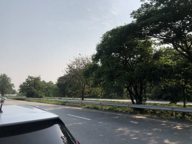 หน้าฝนมีทรัพย์ดีเสดชื่นหัวใจ เมืองบ้านตากจังหวัดตาก  3-1-40 ไร่ ติดถนนเอเซีย AH1 ติดถนนพหลโยธิน ไร่ 3ลบ. โทร 096-8821857