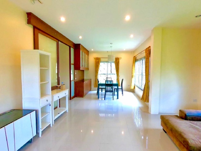 จัดเต็มเฟอร์ หลังใหญ่ รพ.สงขลา ใหม่ 3กม. ขาย-เข่า คฤหาสน์ใหญ๋หรู 2ชั้น 100 ตร.วา. 300 ตร.ม.ทำเลดี สงขลา น้ำน้อย 3นอน 3น้ำ  ห้าแยกเกาะยอ