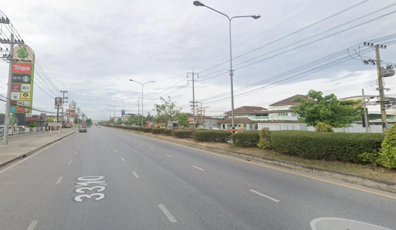 สภาพดี โครงสร้างแข็งแรง! ขายตึกแถว 3 ชั้นครึ่ง ย่านพุทธมณฑลสาย 4  เนื้อที่ 18 ตารางวา ใกล้ถนนเพชรเกษม ด่วน!