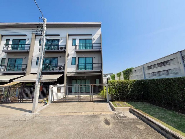 ขาย ทาวน์เฮ้าส์ บ้านกลางเมือง ปิ่นเกล้า-จรัญ บางกรวย นนทบุรี PTT13614