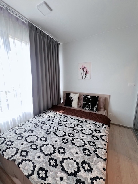 Plum Condo Sukhumvit 62 Private quiet safe 4th floor BTS Bang Chak