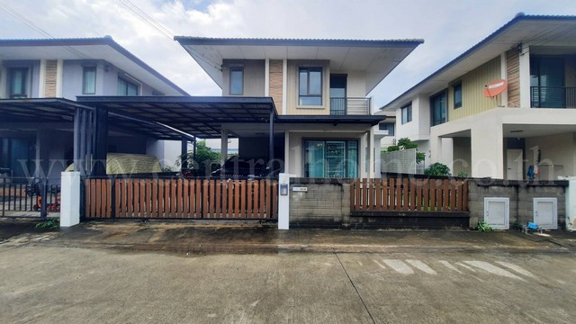 บ้านแฝด โกลเด้น อเวนิว แจ้งวัฒนะ - ติวานนท์ ซอยวัดกู้