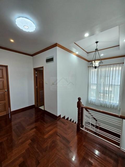 ให้เช่าบ้านเดี่ยว 3 ชั้น 111 ตรว. ย่านลาดพร้าว วังทองหลาง ใกล้ MRT มหาดไทย