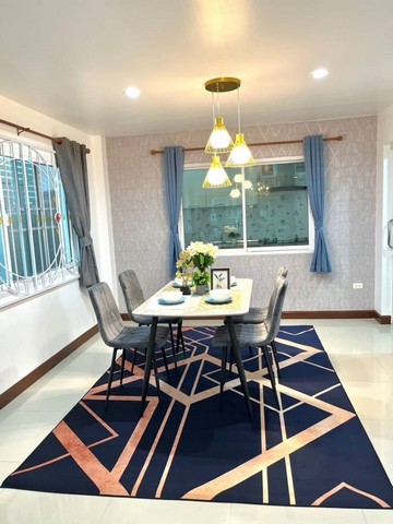 ขายทาวน์โฮมพัทยา 2 ชั้น หลังมุม หมู่บ้านเซนสิริ ซอยพรประภานิมิตร  FP-H0657