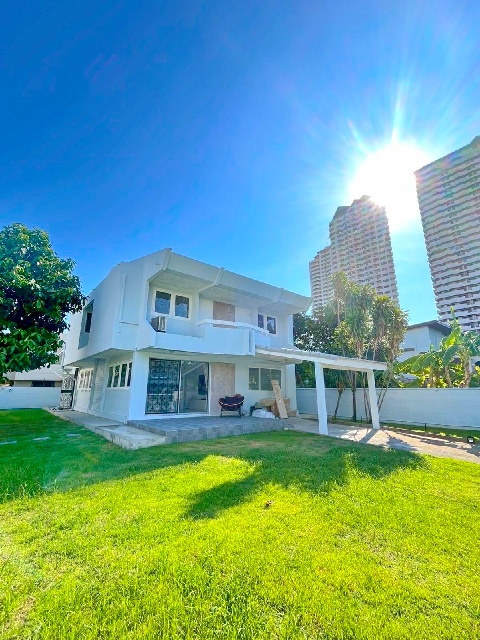 พระราม9 ให้เช่าบ้านเดี่ยว 2 ชั้นสุดหรู 3-4นอน การ์เด้นวิว พัฒนาการ APLหัวหมาก 1.6 กม. 115ตร.วา.455 ตร.วา.นานาชาติแสตมฟอร์ด 1.5 กม ศักยภาพ