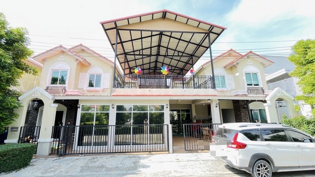 บ้านแฝด เมลิโซ่ พาร์ค ศรีนครินทร์ - หนามแดง ขายคู่ 2 หลังติดกัน