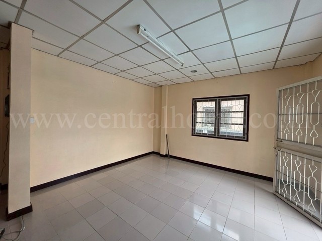 บ้านเดี่ยว 2 ชั้น มาลีรมย์ 5 รังสิต คลอง 6 ราคาถูกที่สุดในโครงการ