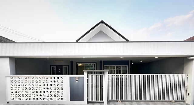 โครงการบ้านปรารถนานาป่า ท้องคุ้ง นาป่า ชลบุรี พื้นที่ 46  ตรว  3 ห้องนอน 2 ห้องน้ำ 1 ห้องครัว