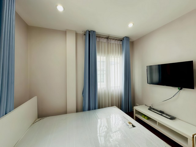 ขายบ้านเดี่ยวทำเลดีย่านพระราม2 พร้อมเข้าอยู่หลังริมในสุด มี 3 ห้องนอน  3 ห้องน้ำ