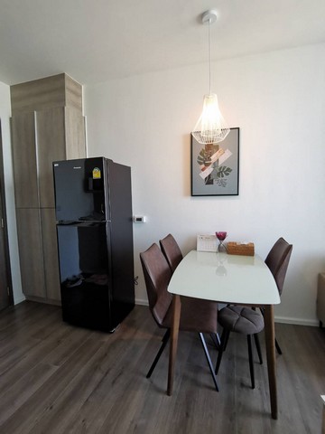 Whizdom Essence spacious quiet safe 14th floor BTS Punnawithi