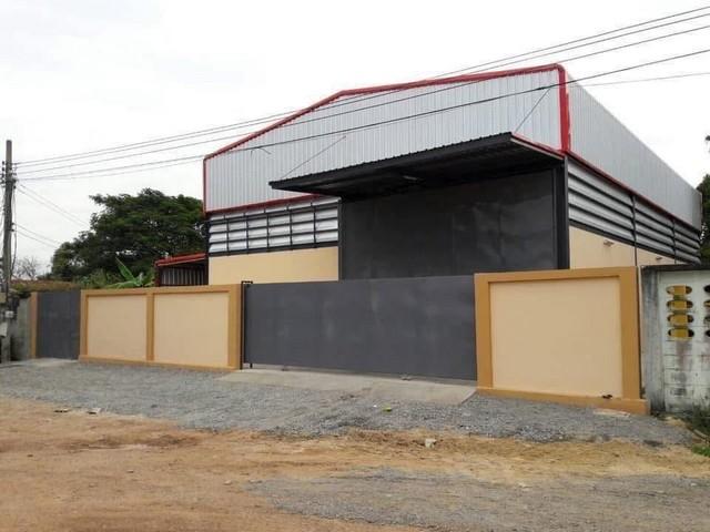 ขายโกดัง พื้นที่ 336 ตรม. ย่านบางบอน 5 ซอย 10 ไฟฟ้า น้ำประปา พื้นรับน้ำหนักได้ 2 ตัน