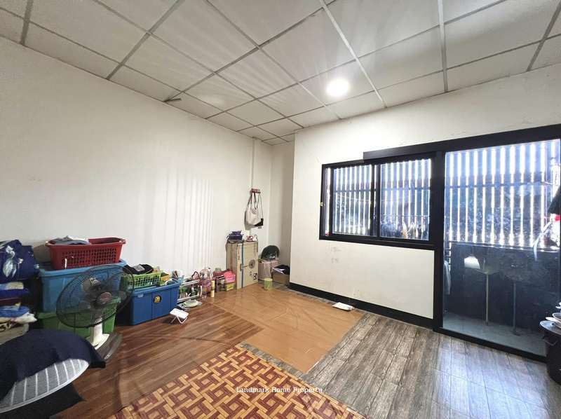 LM24-0043 ขายทาวน์เฮ้าส์ 2 ชั้น สไตล์ลอฟ มบ.ตวงทอง บางบอน 5 ขนาด 17ตรว รีโนเวทใหม่ สภาพบ้านดีพร้อมอยู่