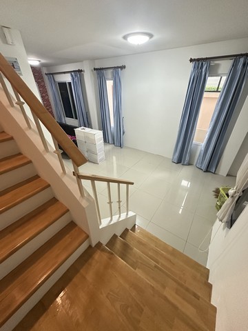 ขายด่วน ทาวน์โฮม 2ชั้น บ้านแสนสุขทาวน์2 ตำบลหนองปรือ อำเภอบางละมุง