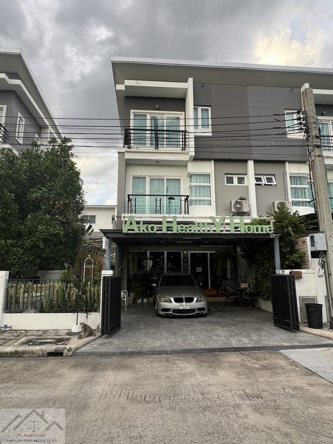 ให้เช่าโฮมออฟฟิศ 3 ชั้น 248 ตรม.ชวนชื่นโมดัส วิภาวดี ใกล้สนามบินดอนเมือง เหมาะทำคาเฟ่ โฮมออฟฟิศ หรืออยู่อาศัย ***มีอุปกรณ์คาเฟ่ครบ