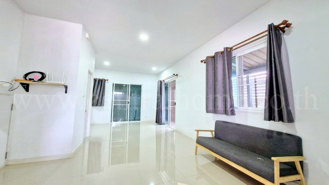 ทาวน์โฮม 26.3 ตร.วา โมดิ วิลล่า รังสิต คลอง 7 หลังริม พร้อมอยู่