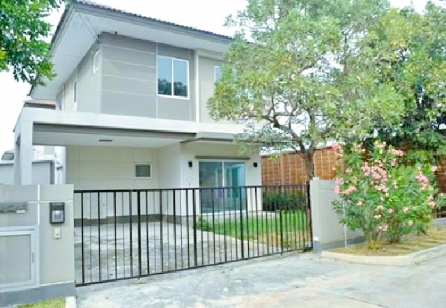 ให้เช่าบ้านคาซ่า 2 ชั้น 60 ตร.วา. BTS คูคต 6.8 กม. รังสิต คลอง2 ฟิวเจอร์ รังสิต 5.0 กม. 240 ตร.ม.3 แอร์ รร.นานาชาติสยาม 1.7 กม.3 นอน 3 น้ำ 