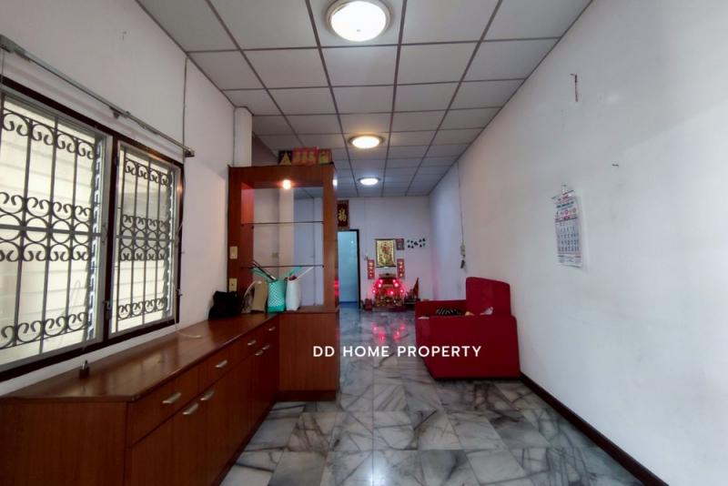 ขายทาวน์เฮ้าส์หมู่บ้านสินชัย3 ซอยจรัญสนิทวงศ์35 (DD002055)