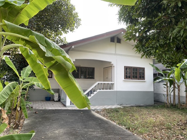 ขายบ้านพร้อมที่ดิน 99 ตร.ว. ซอยแจ้งวัฒนะ 15 ห่างจากรถไฟฟ้าเพียง 700 เมตร