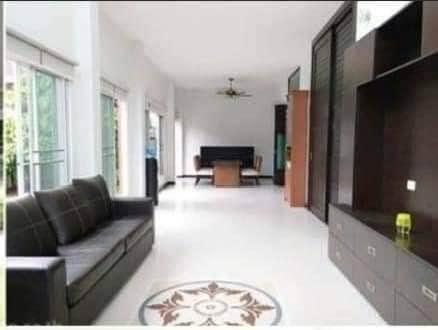 ให้เช่าบ้านเดี่ยว 3 ชั้น 100 ตรว.ย่านเกษตรนวมินทร์ ใกล้เดอะคริสตัล เอกมัย-รามอินทรา