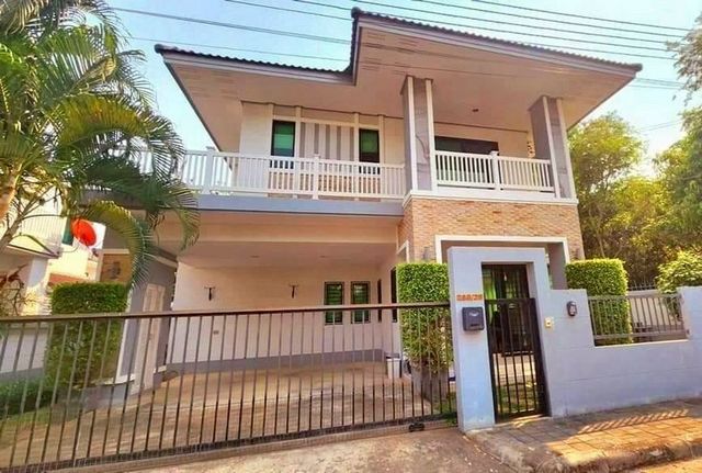 บ้านว่างให้เช่า หางดง 25,000 บาท/เดือน บ้านเดี่ยวพร้อมเข้าอยู่ #เฟอร์นิเจอร์ครบ เหมาะสำหรับอยู่อาศัย ใกล้สิ่งอำนวยความสะดวก เดินทางสะดวก