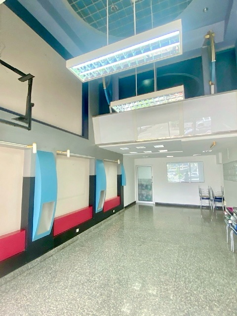 TMR ราชภัฏพระนคร 999ม. ร้านสปา กวดวิชาคลินิก ร้านทำผม หลักสี่ 300 ม. อาคารพาณิชย์ ชั้น1  รร.นานาชาติ ฮาร์โรว์ 6กม. 80 ตร.ม. 