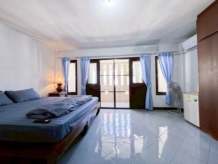 Room Available For Rent 1bed 1 bath near Big C good Location bophut koh samui suratthani